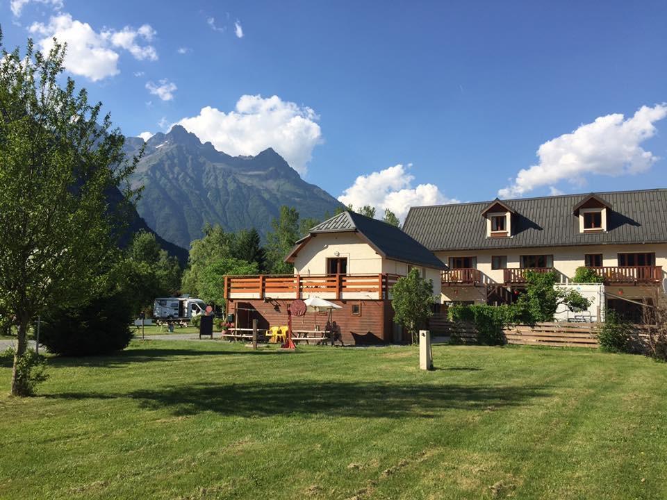 Willa Ferme Noemie Le Bourg-dʼOisans Zewnętrze zdjęcie